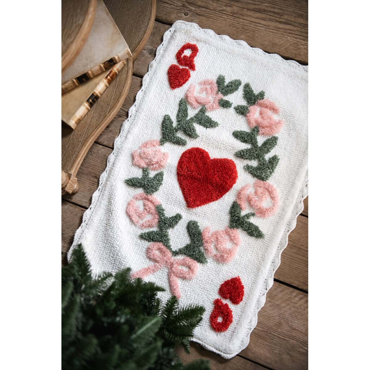 TAPPETO FANTASIA CON CROCHET " DAPHNE COLLECTION" di BLANC MARICLO'